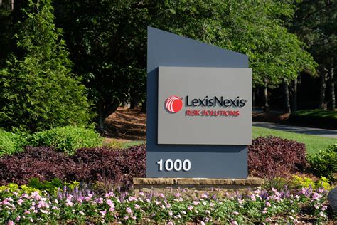 iyeTek is a LexisNexis® company